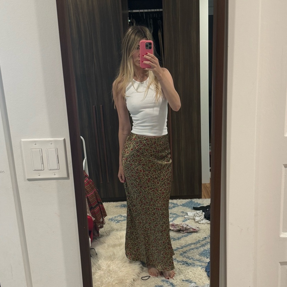 Réalisation par Joni skirt in dahlia size XS